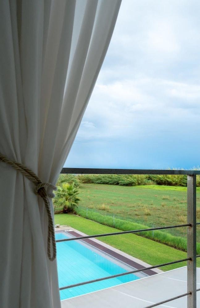 Blue Sea Luxury Villa Малеме Экстерьер фото